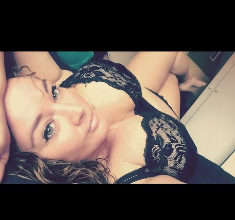 dutchcurvesinheels meilleure actrice image