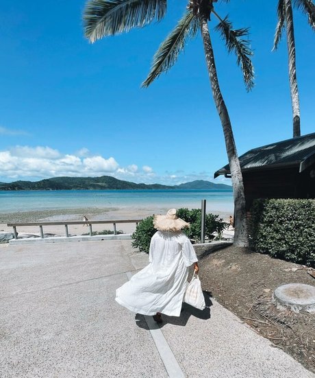 Antonia Waerea Adams modèle pornographique galerie