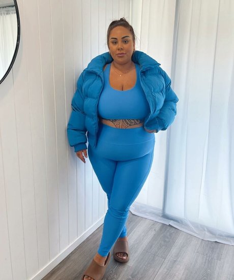 Antonia Waerea Adams actrice parfaite archive