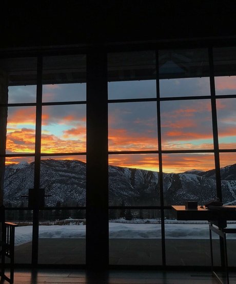 manger uniquement des fans haut érotique photo