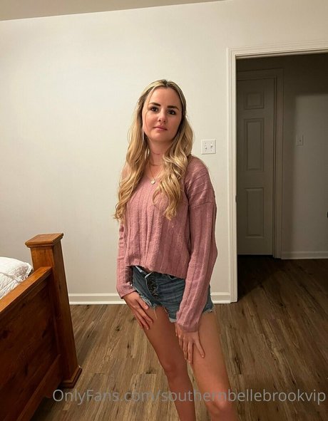 Southern Belle Brook actrice de nus collection