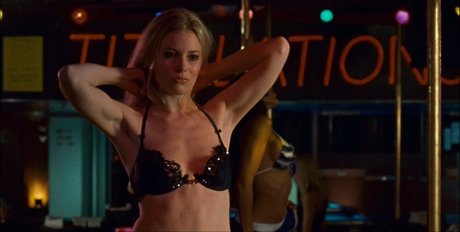 Gillian Jacobs étoile adulte archive