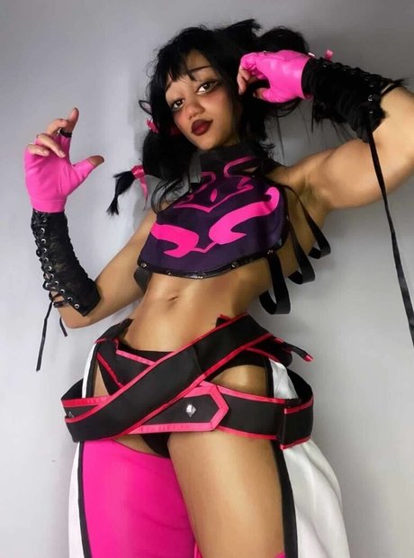 Numochiii star du porno chaude photos