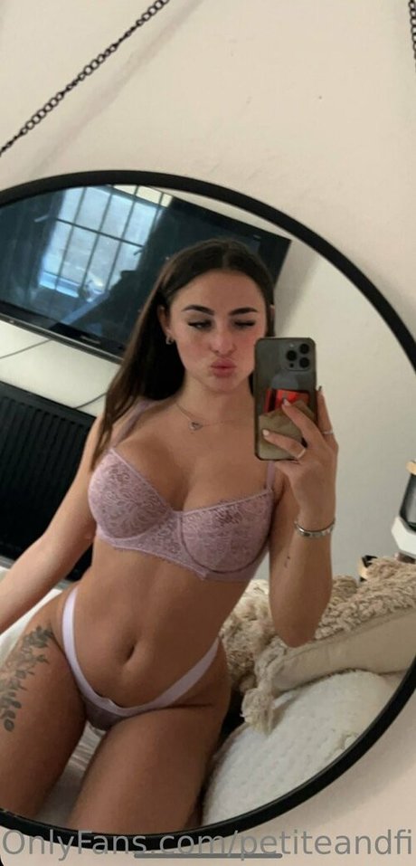 Lillie Boswell actrice nue des photos