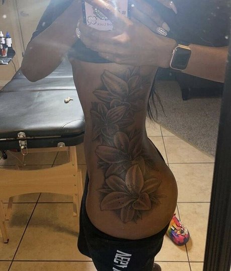 Girl Gamer Chas modèle gratuit collection