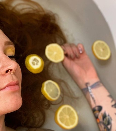 hotdonna666free joli modèle galerie