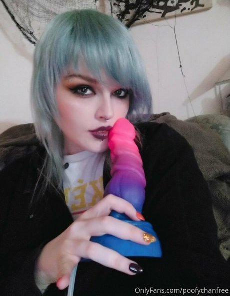 poofychanfree star du porno gratuit photos