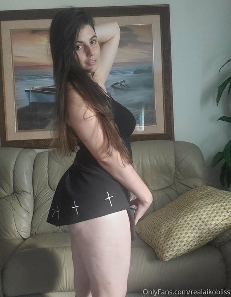 realaikobliss actrice sexy images