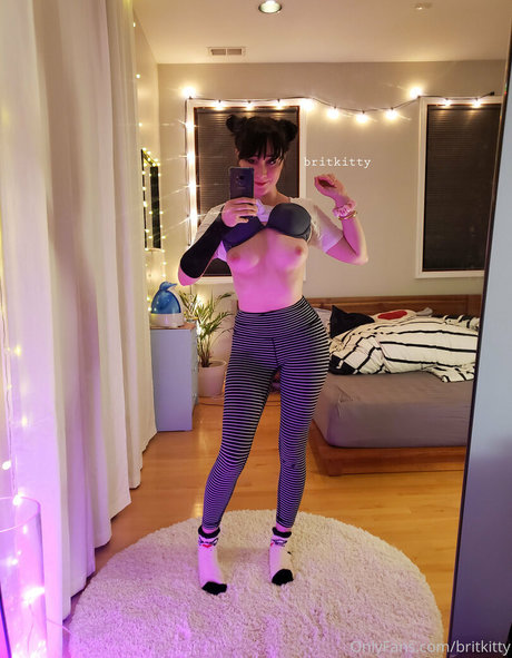 Britkitty modèle parfait photos