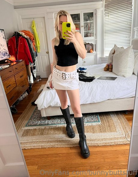 BunnyButtStuff star du porno xxx photo