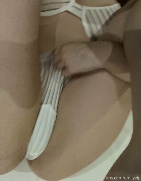 emilyvip meilleure star du porno image