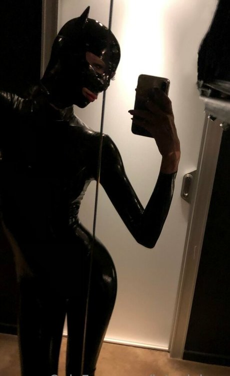 latexlolaxo art étoile galeries