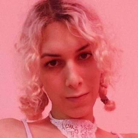 LiaYoureCute star du porno sexy image