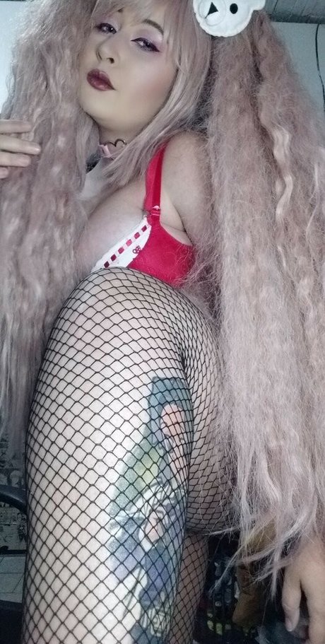 SassNessie modèle pornographique galeries