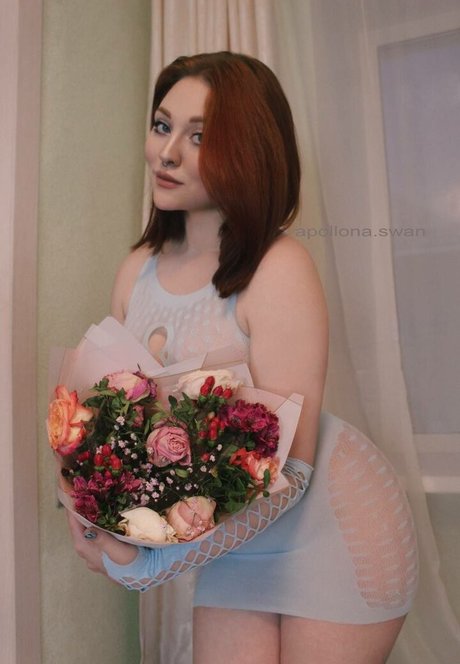 Apollinaria Lebedeva modèle exclusif galerie