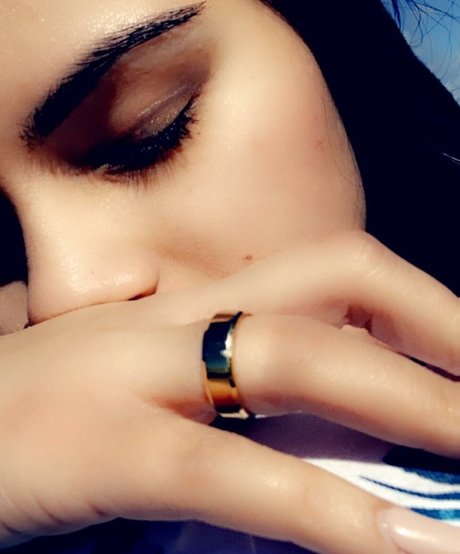 Sukh Bains star du porno belle collection