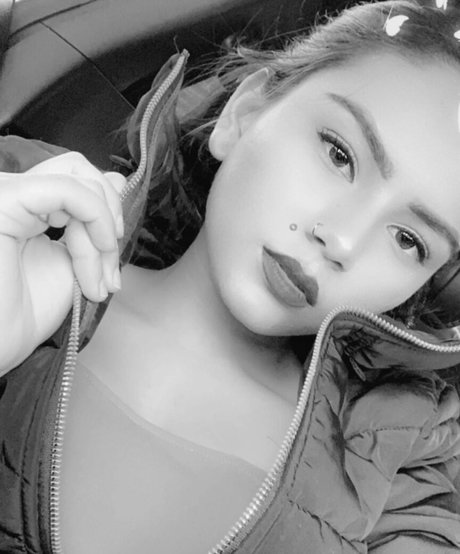 Sukh Bains modèle hd images