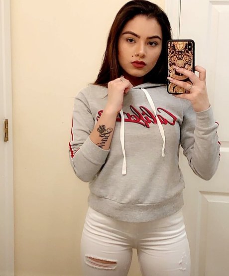 Sukh Bains actrice exclusive image