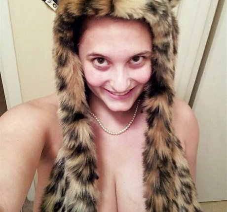 Avery Harwood star pornographique photos