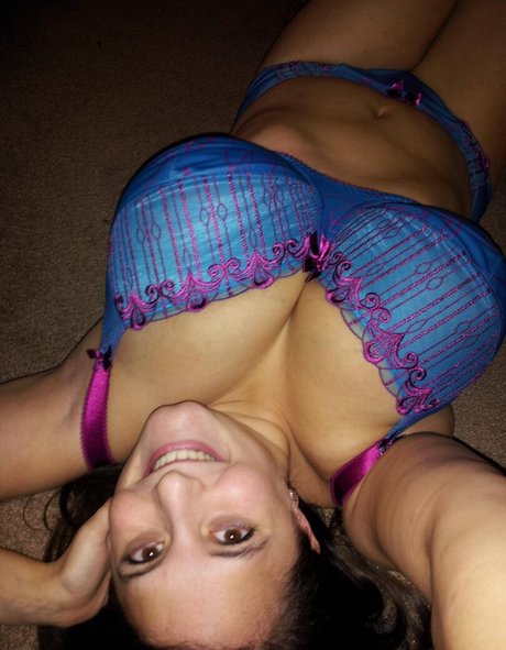 douche extérieure onlyfans sexy parfait archive