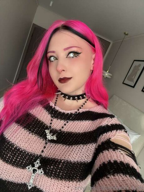 Nikachi tyan jolie star du porno img