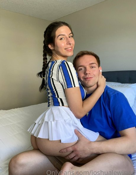 joshualewisvip actrice porno photos