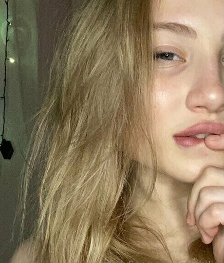 gros seins maigres onlyfans nu chaud galerie