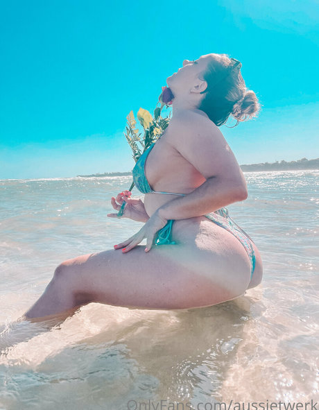 aussietwerk modèle pornographique collection