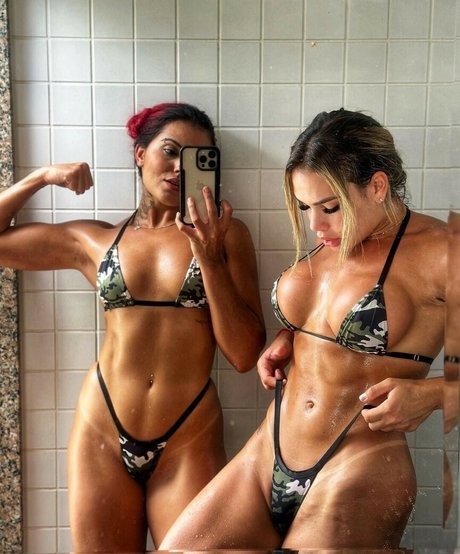 maman asiatique onlyfans haut de gamme img