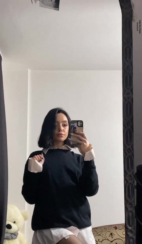 aysgencc actrice porno galeries