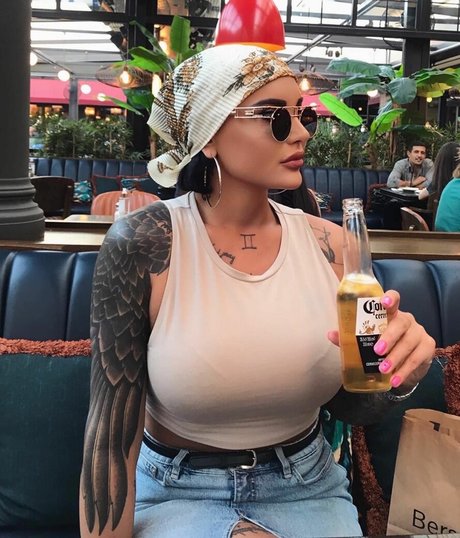 EDA TASCI haut étoile images