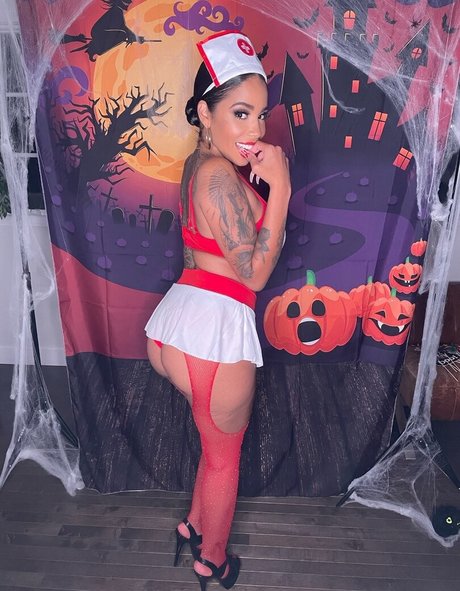 Havana Ginger modèle adulte photos