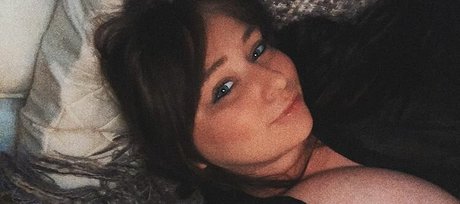 Emaliehall étoile sexy des photos