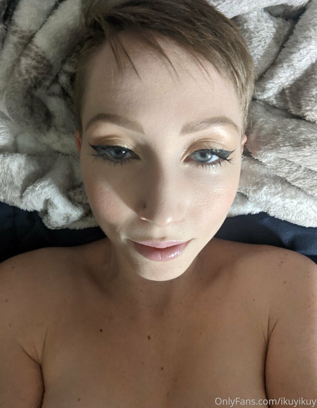 string onlyfans haut xxx img