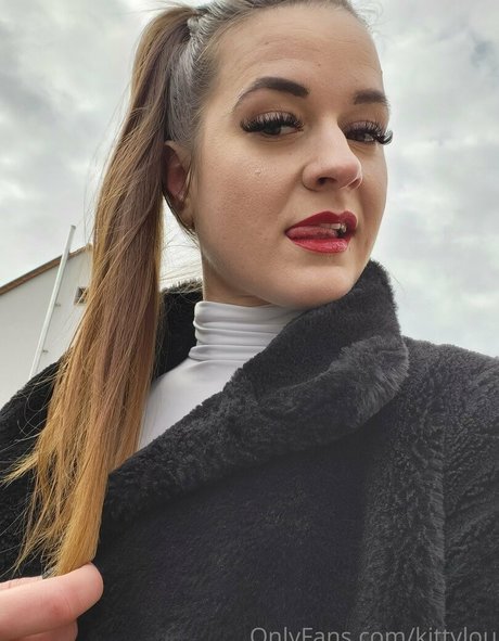 kittylou modèle de sexe photos