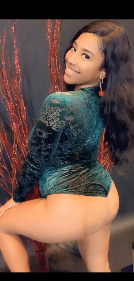 prettymilly actrice de nus des photos