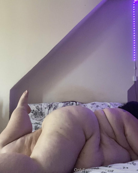 sweetaspeachesss actrice exclusive img