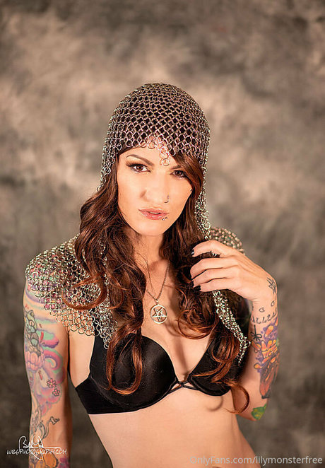 lilymonsterfree star du sexe images