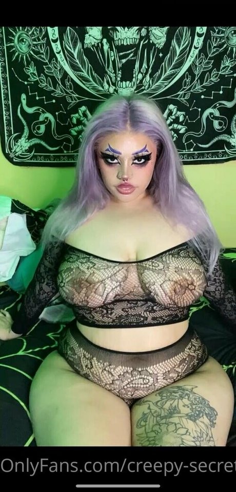 creepy secrets modèle collection