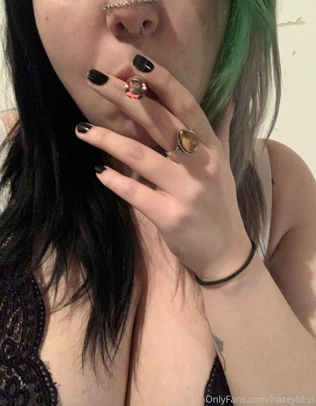 hazeybliss belle star du porno photo