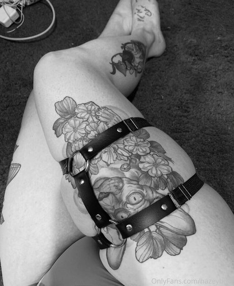 hazeybliss modèle de sexe image