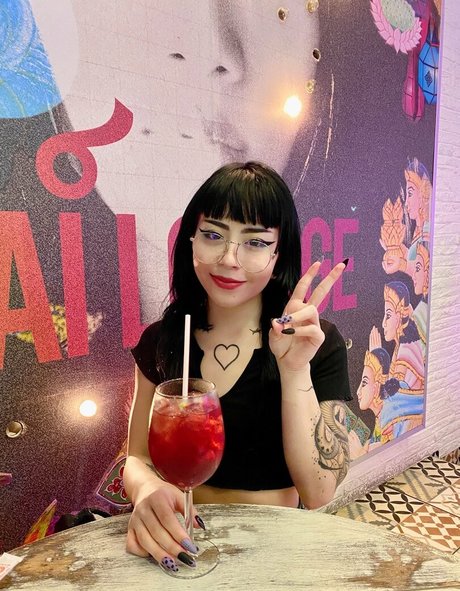 milf échangiste uniquementfans adulte image