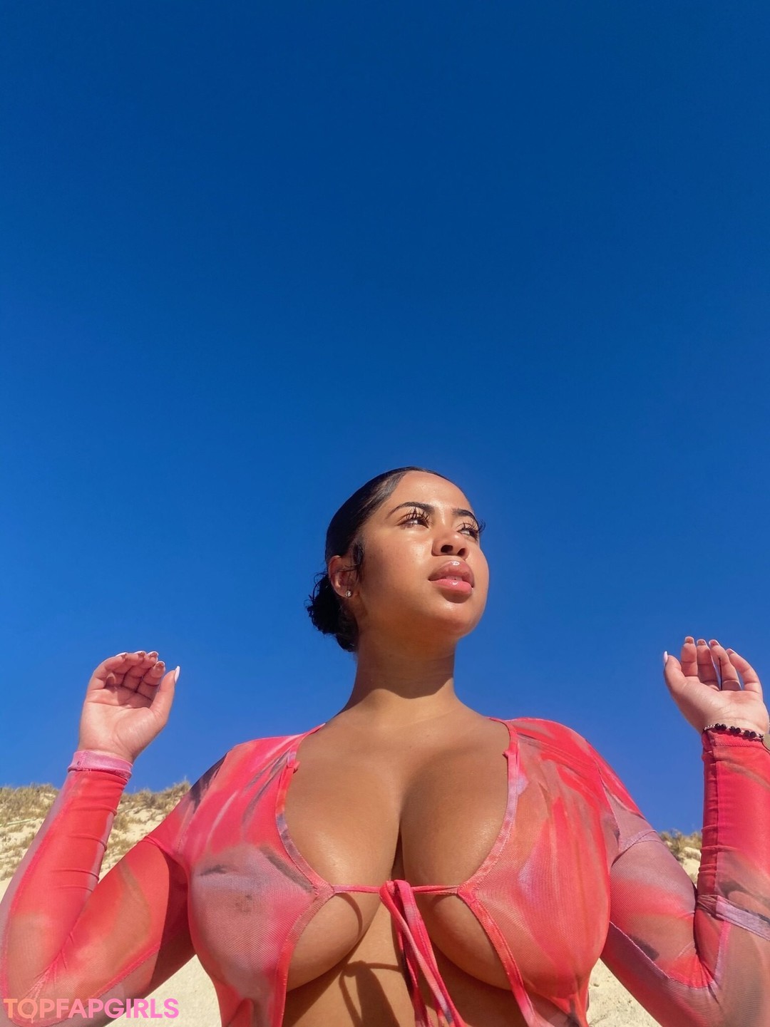 Yasmine Lopez 可愛い女優 写真