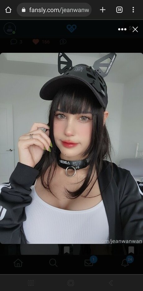 xxx オンリーファン ヌード 画像