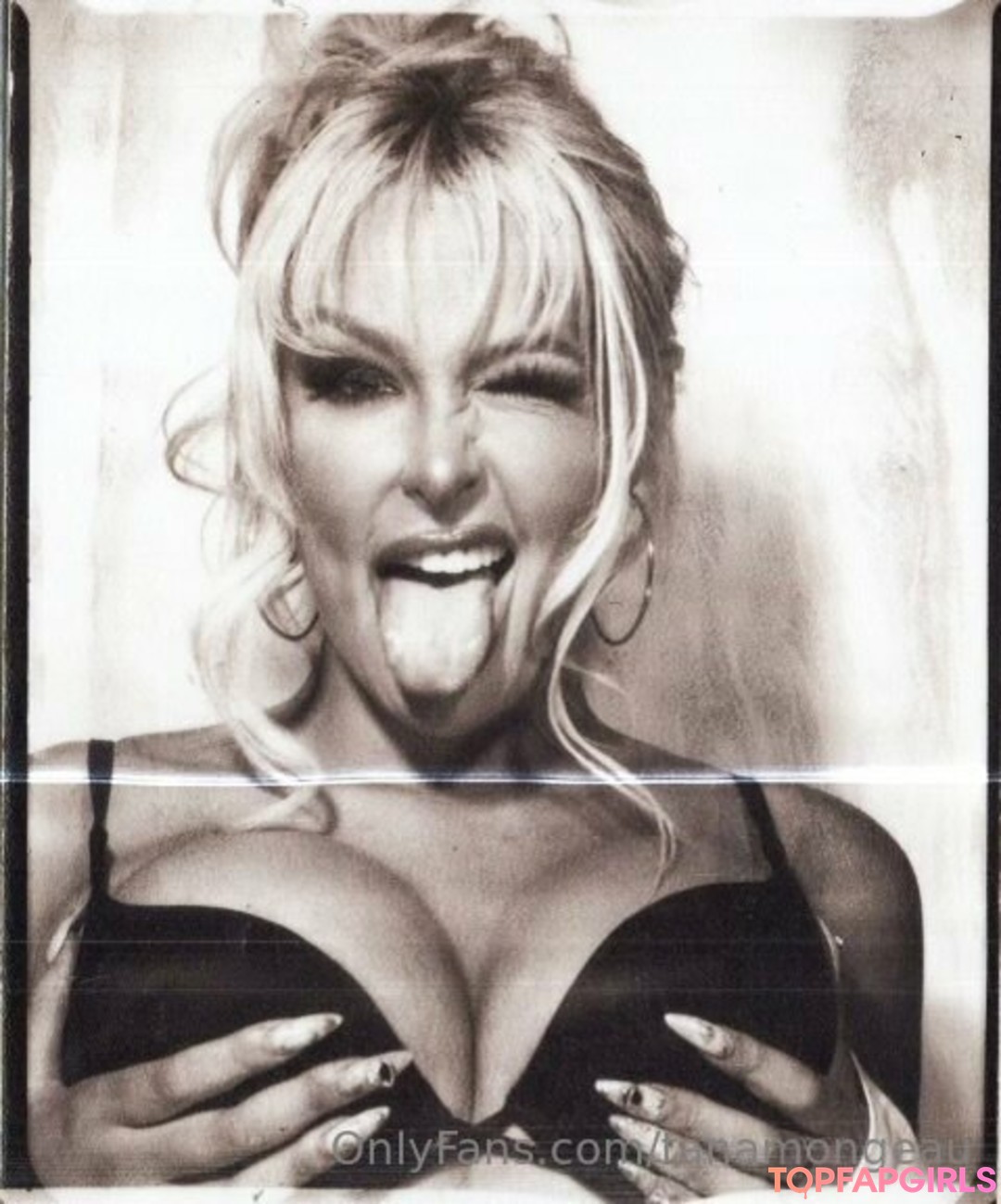 Tana_Mongeau 限定スター 画像