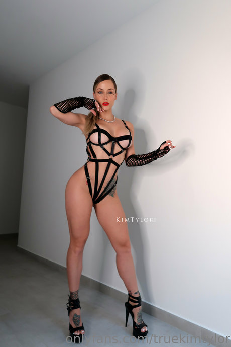 Kim Tylor 高品質のスター 写真