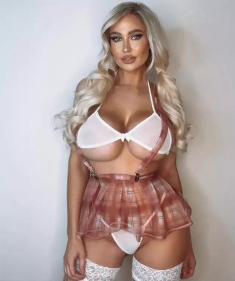 Sophie Reade ポルノスター 美しい 画像
