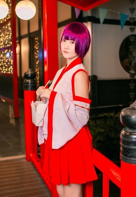 デカ尻ジーンズ OnlyFans アートxxx 画像