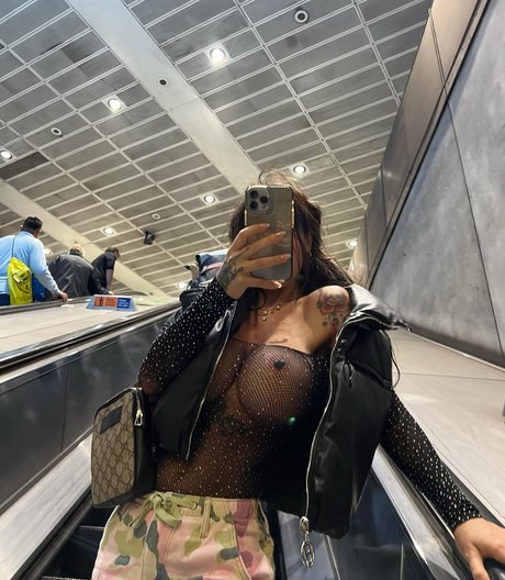 熟女ストリップOnlyFans ベスト 写真