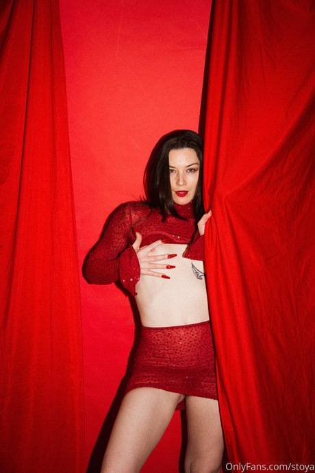 Stoya 完璧なスター 写真